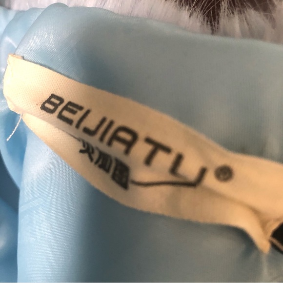 Blue Fox - Faux Fur Jacket - Picture 6 of 6